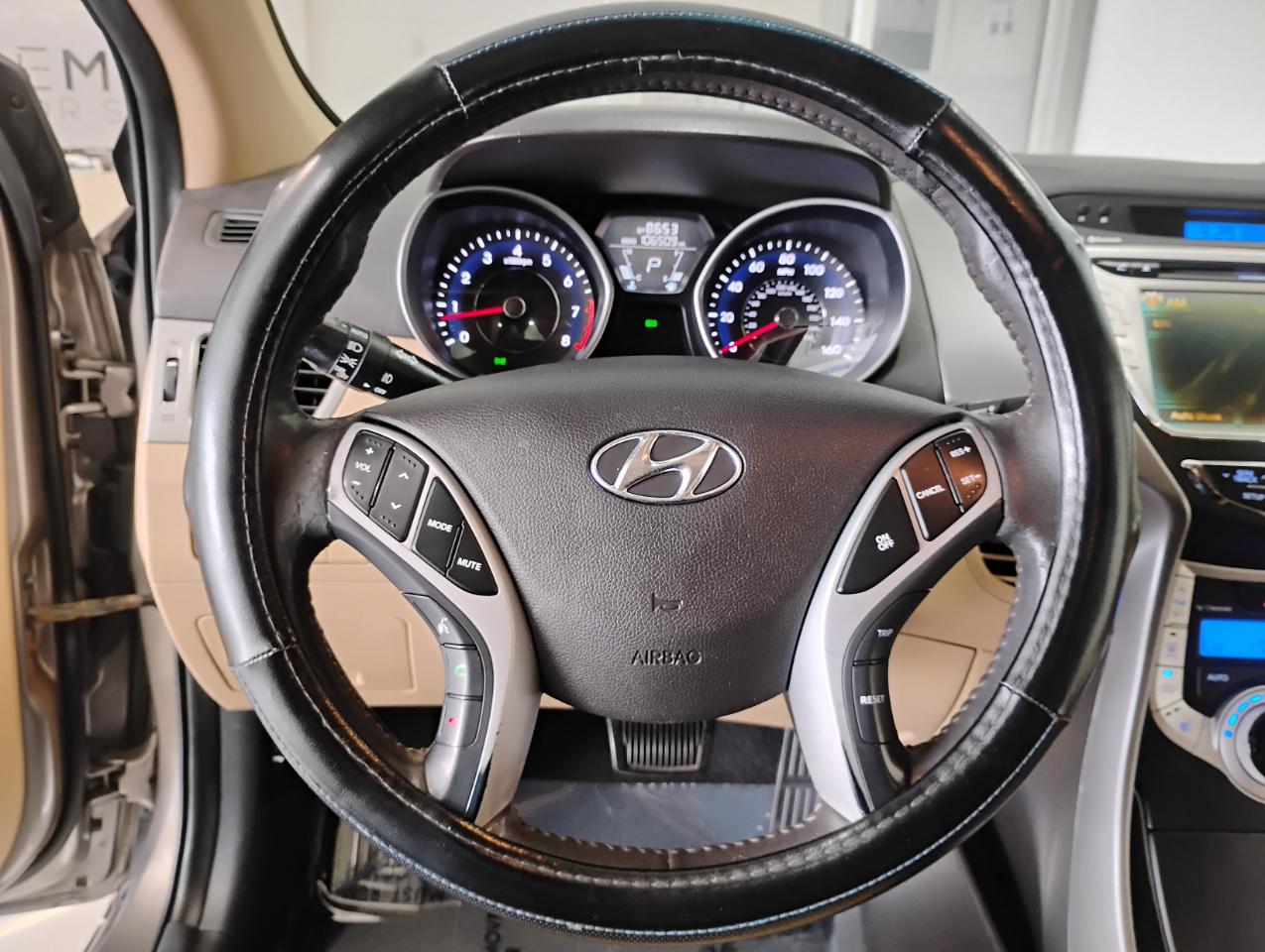 Hyundai Elantra Limited 2013