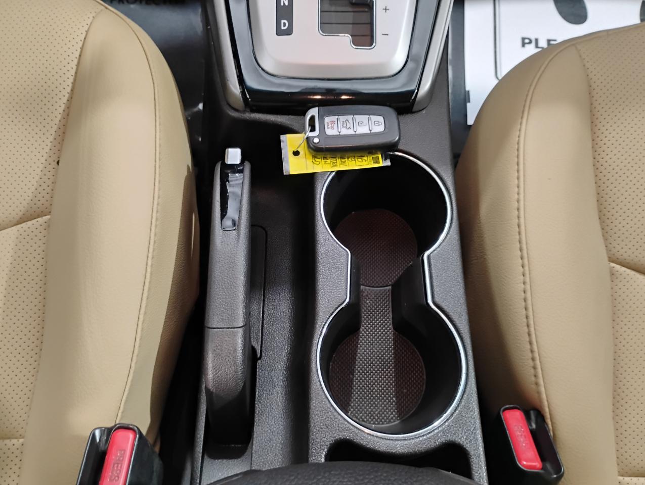 Hyundai Elantra Limited 2013