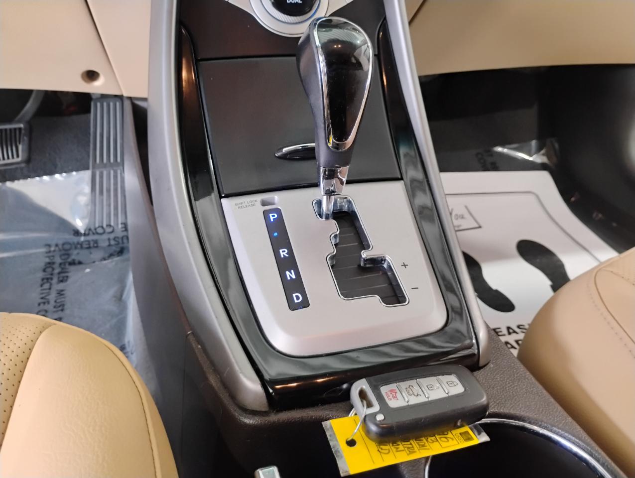 Hyundai Elantra Limited 2013