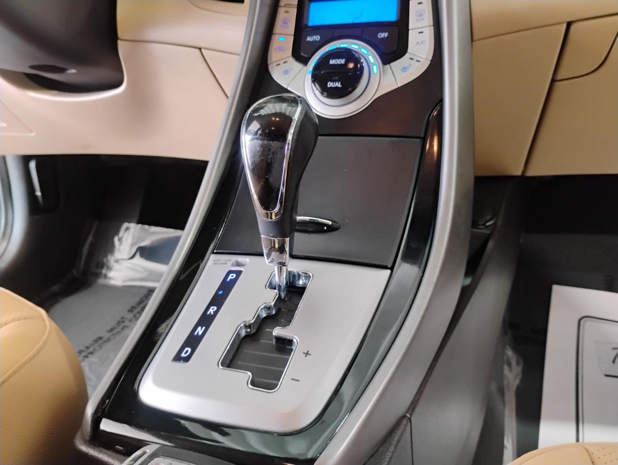 Hyundai Elantra Limited 2013