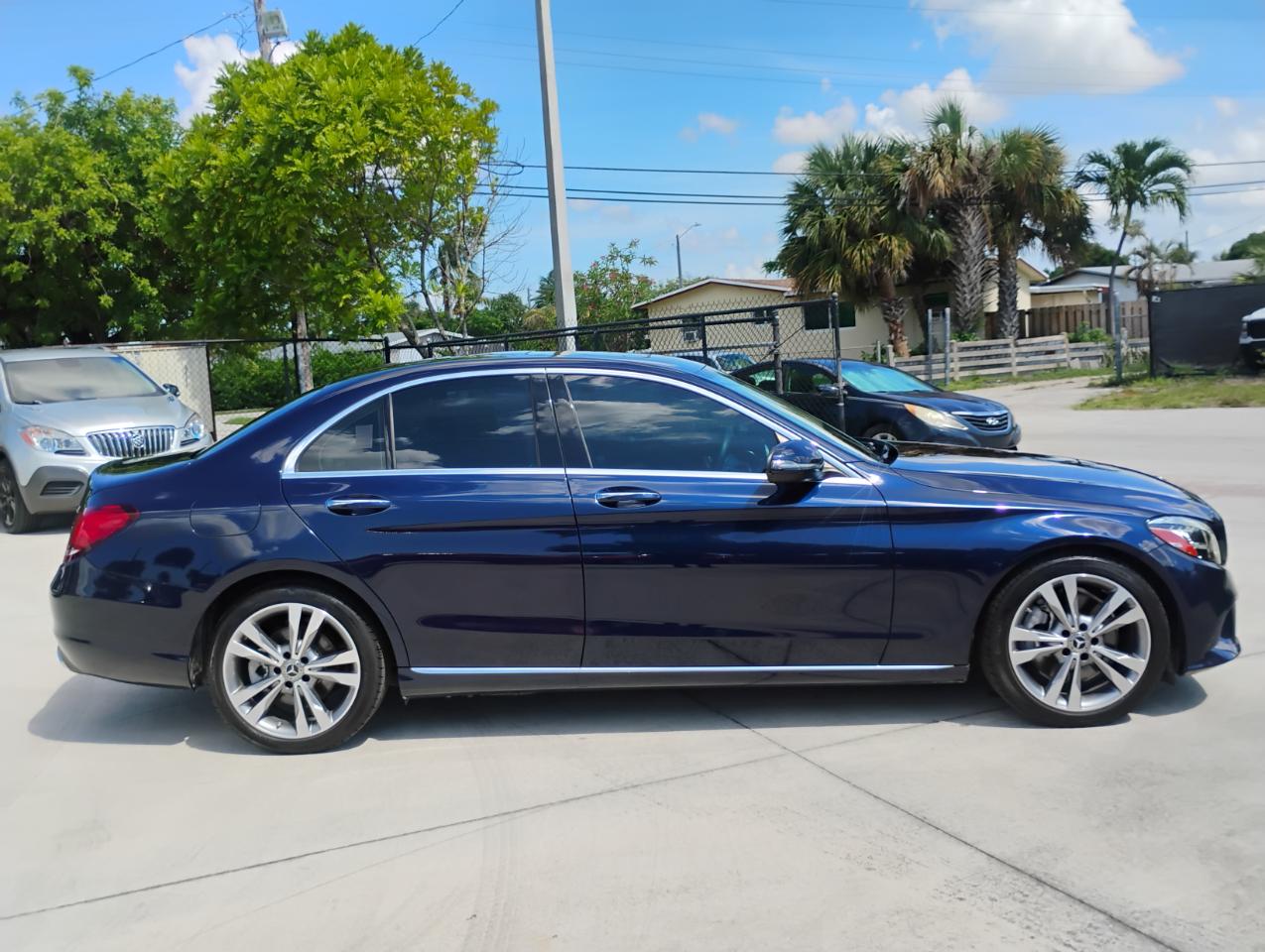 Mercedes-Benz C-Class C300 Sedan 2019