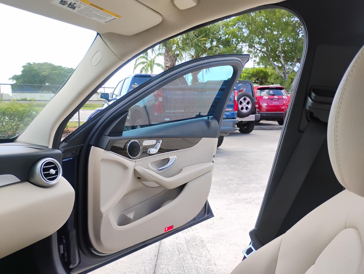 Mercedes-Benz C-Class C300 Sedan 2019