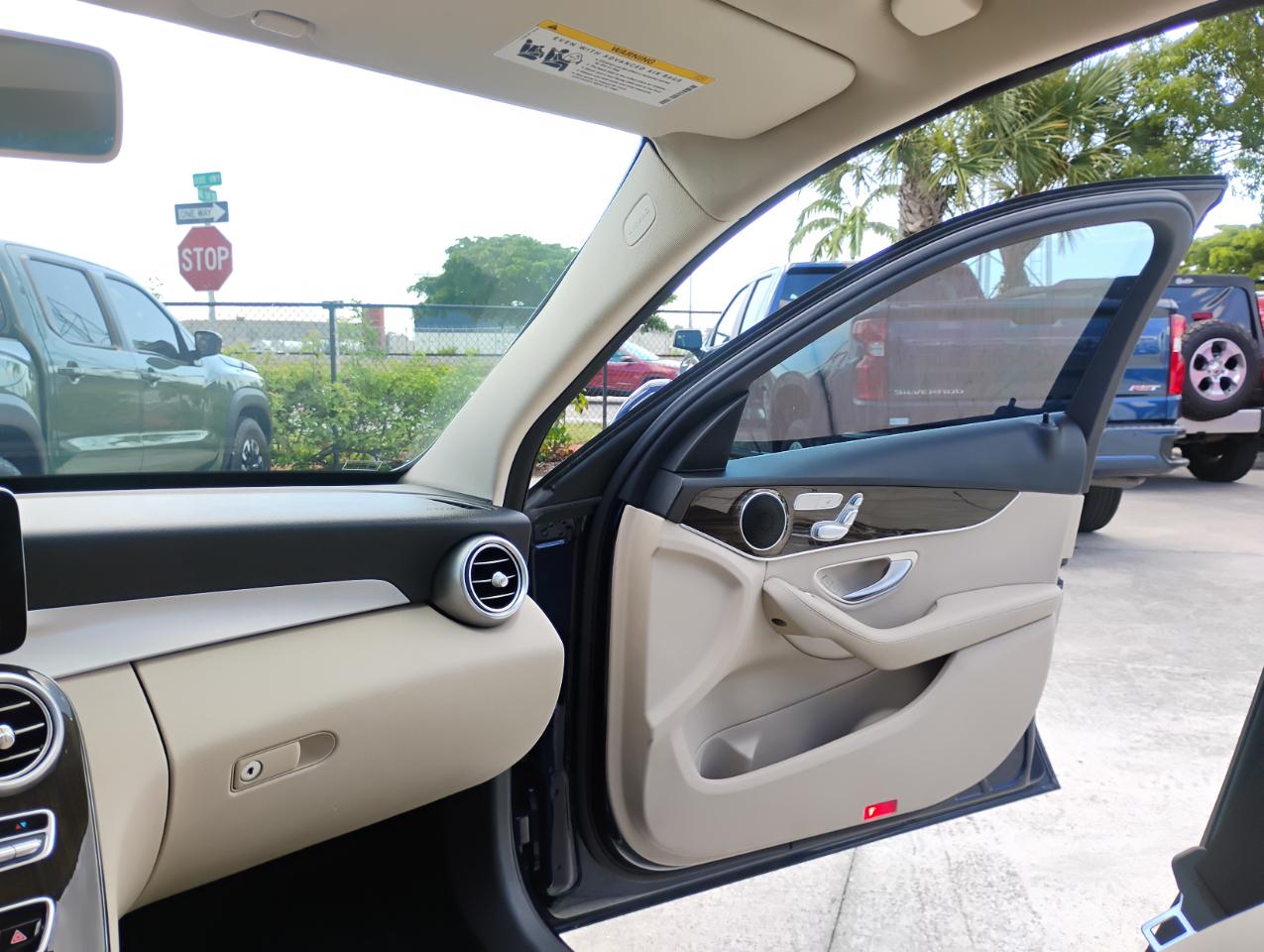 Mercedes-Benz C-Class C300 Sedan 2019