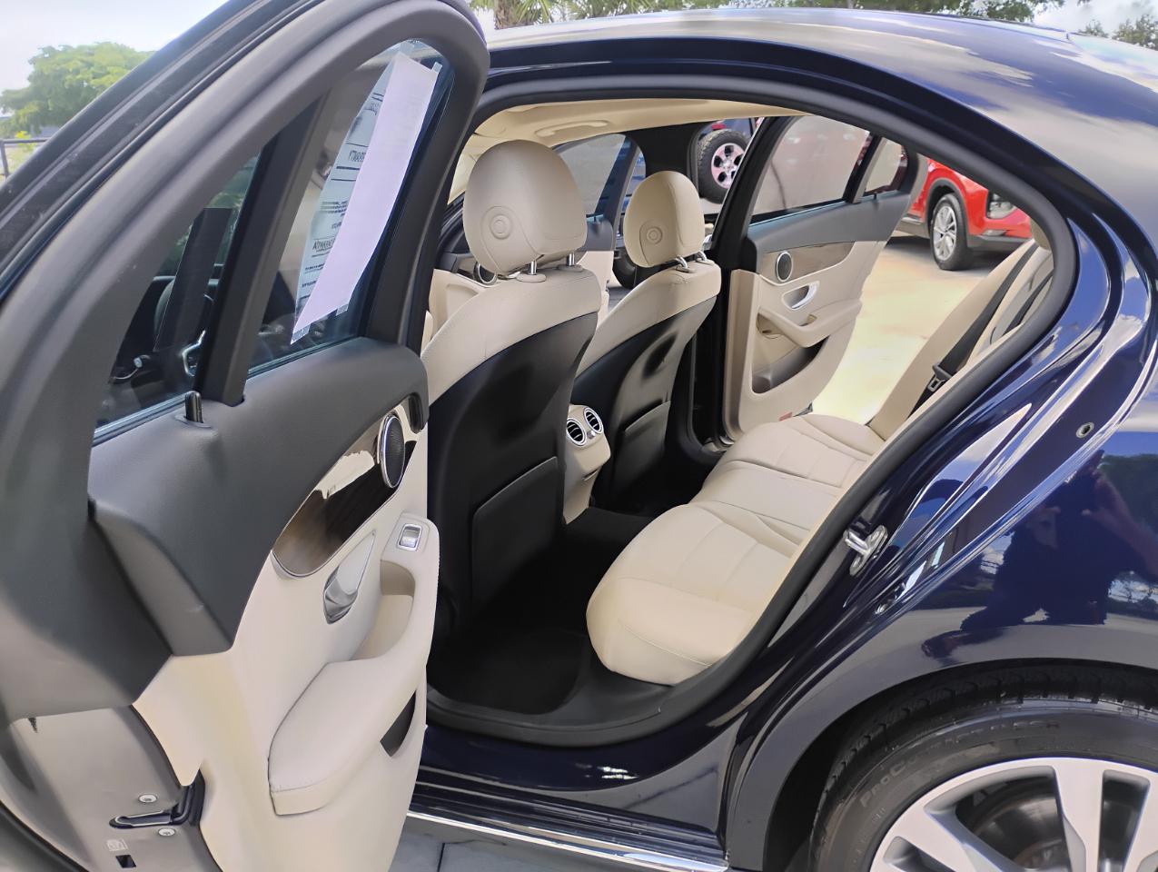 Mercedes-Benz C-Class C300 Sedan 2019