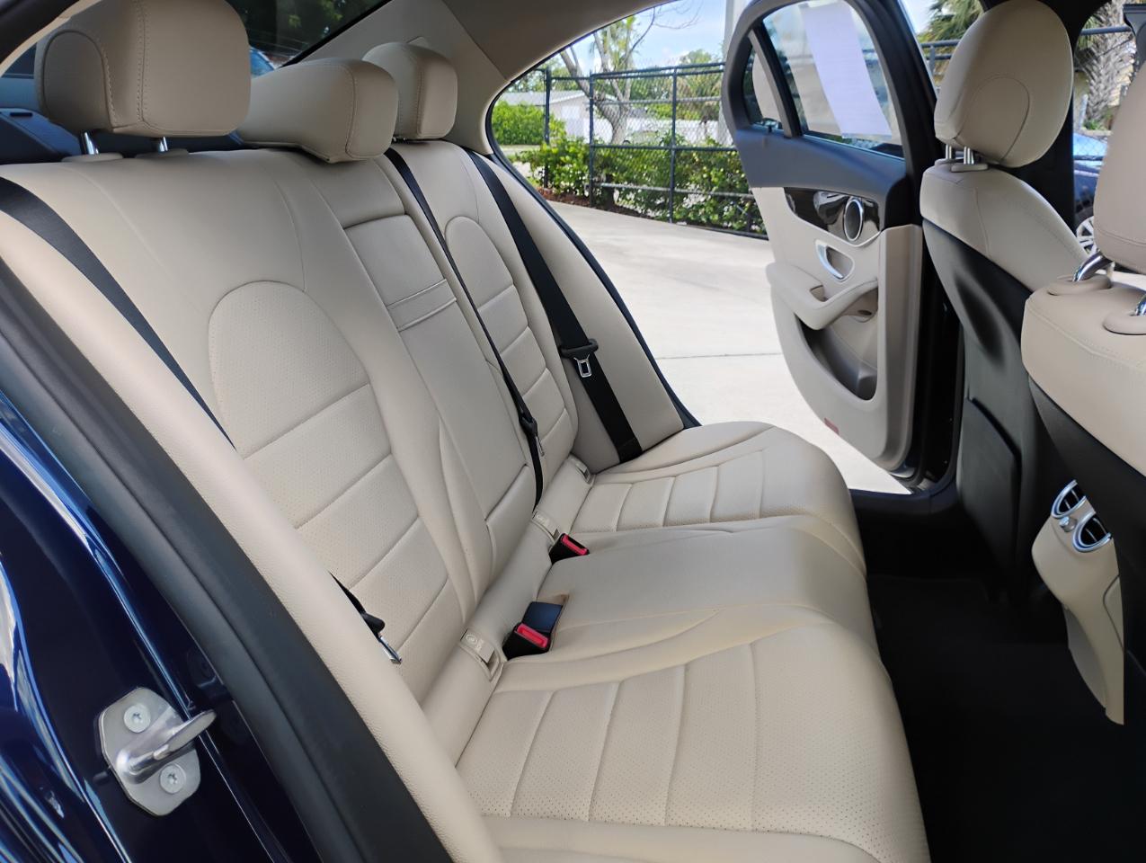 Mercedes-Benz C-Class C300 Sedan 2019