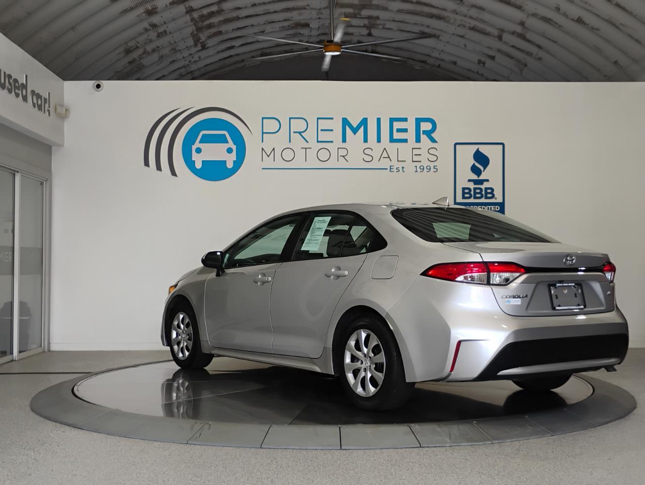 Toyota Corolla LE 2022