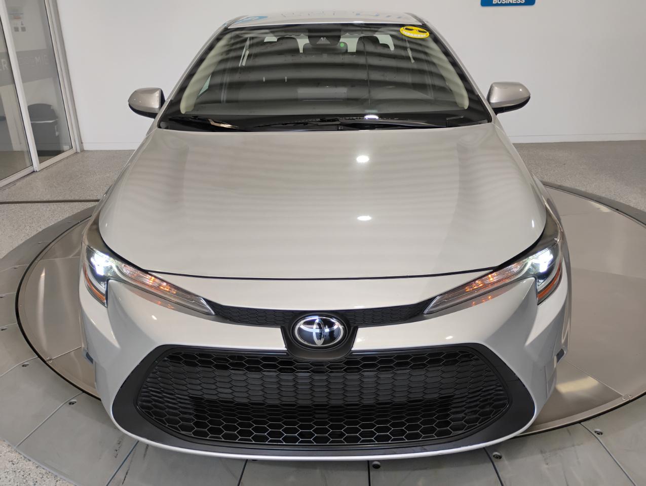 Toyota Corolla LE 2022