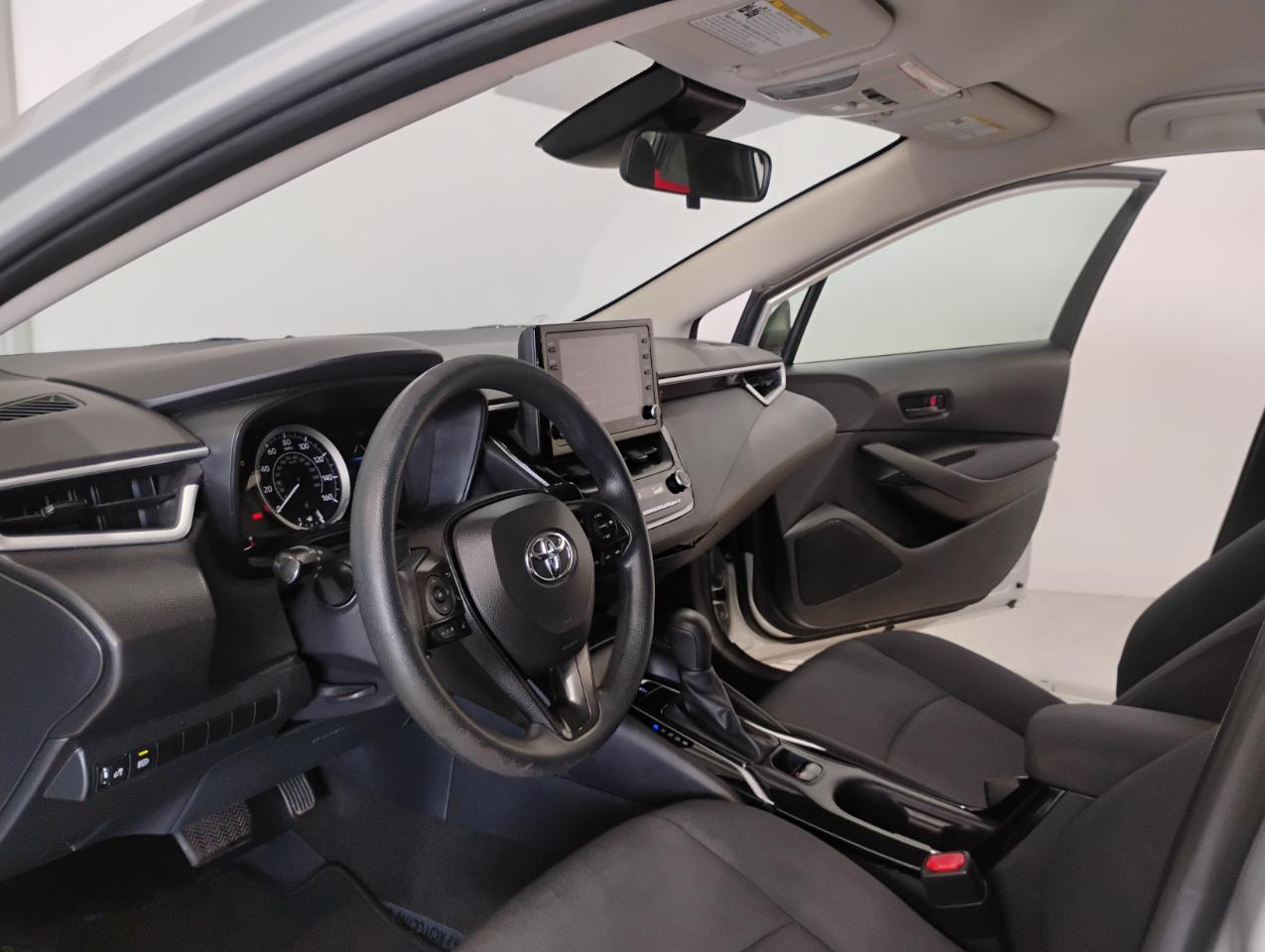 Toyota Corolla LE 2022