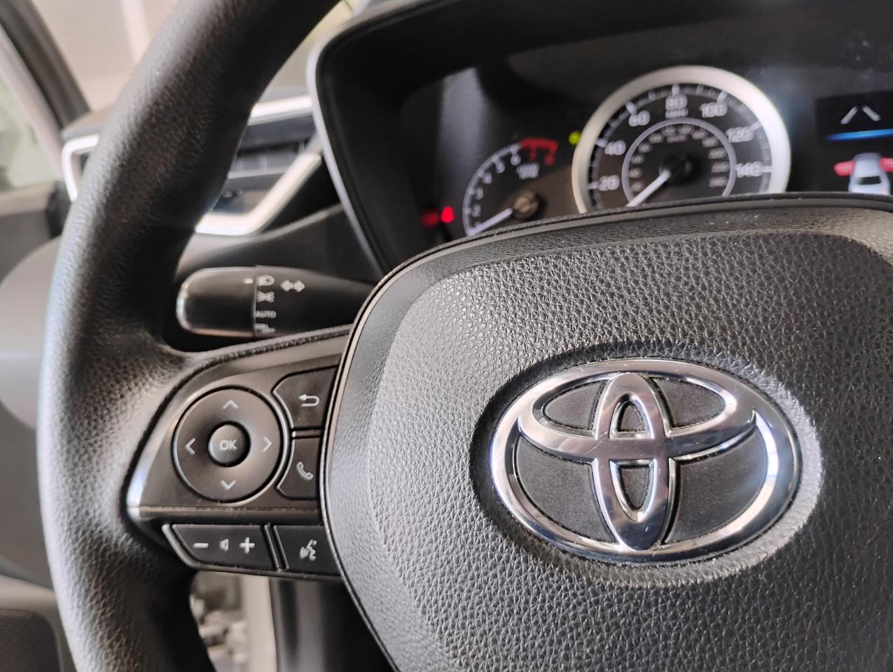 Toyota Corolla LE 2022