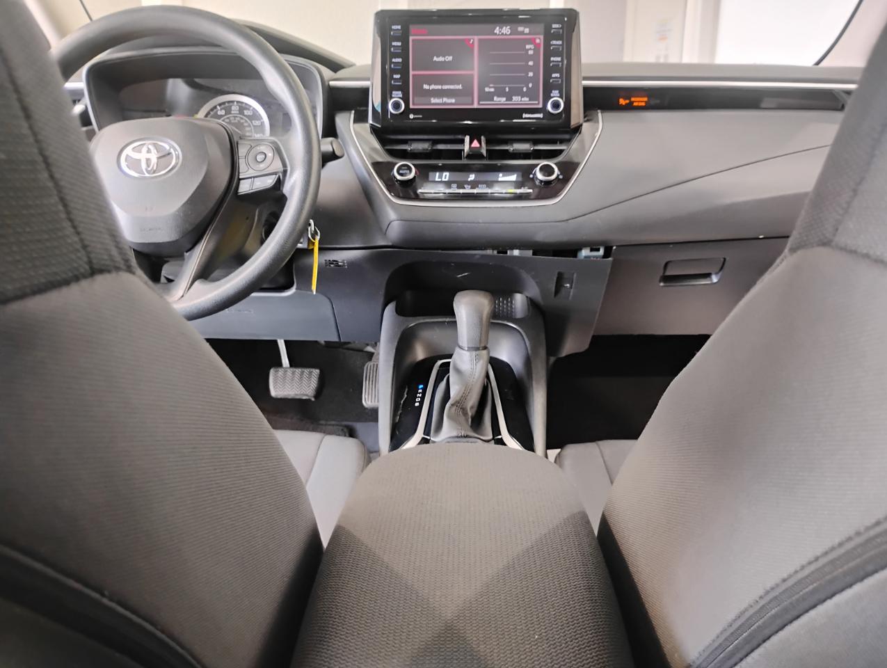 Toyota Corolla LE 2022
