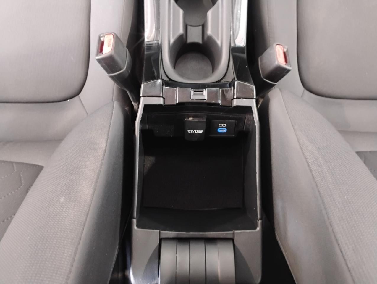 Toyota Corolla LE 2022