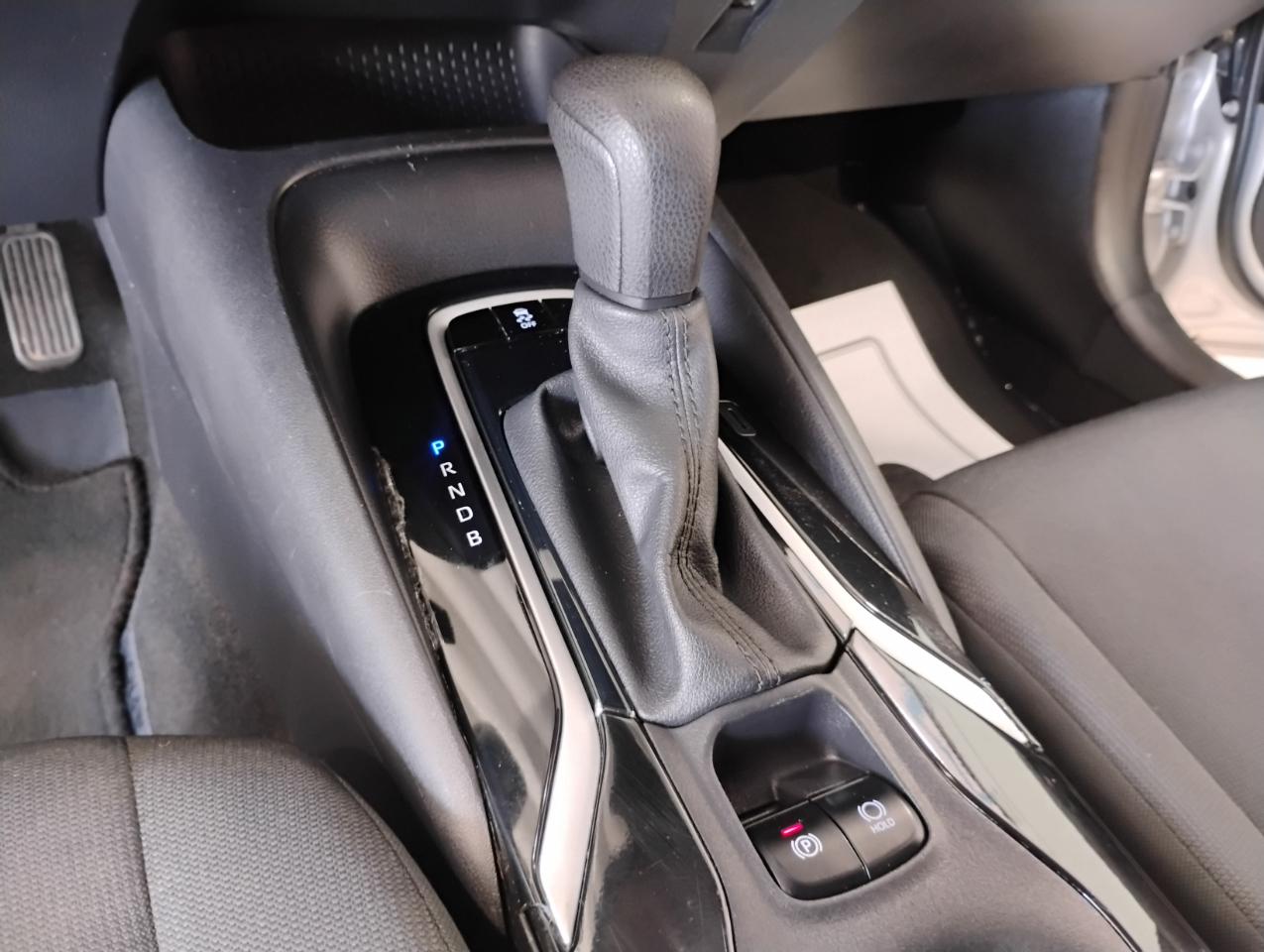 Toyota Corolla LE 2022