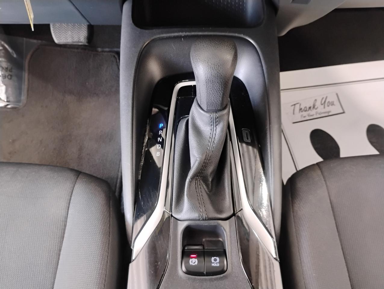 Toyota Corolla LE 2022