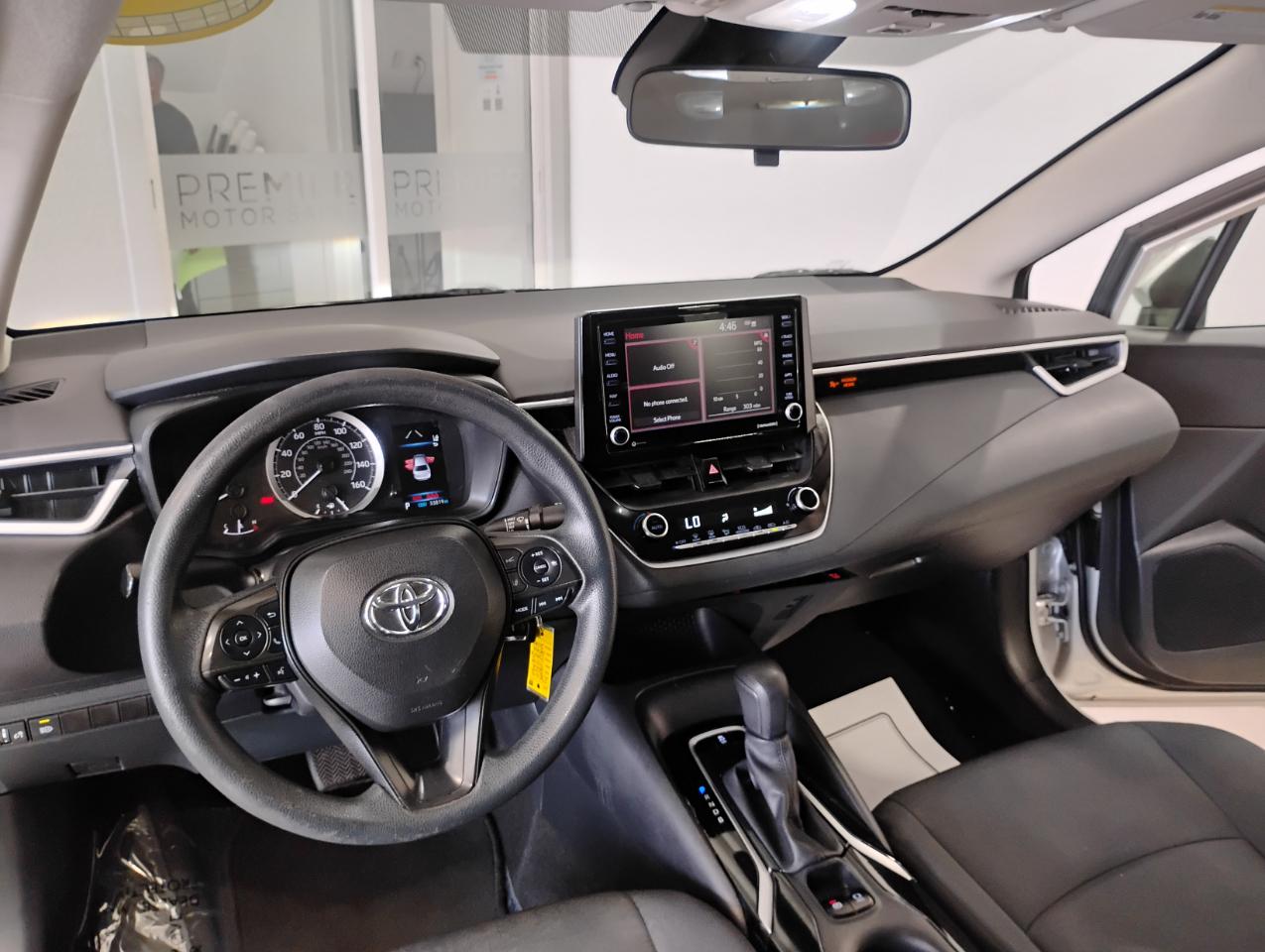 Toyota Corolla LE 2022