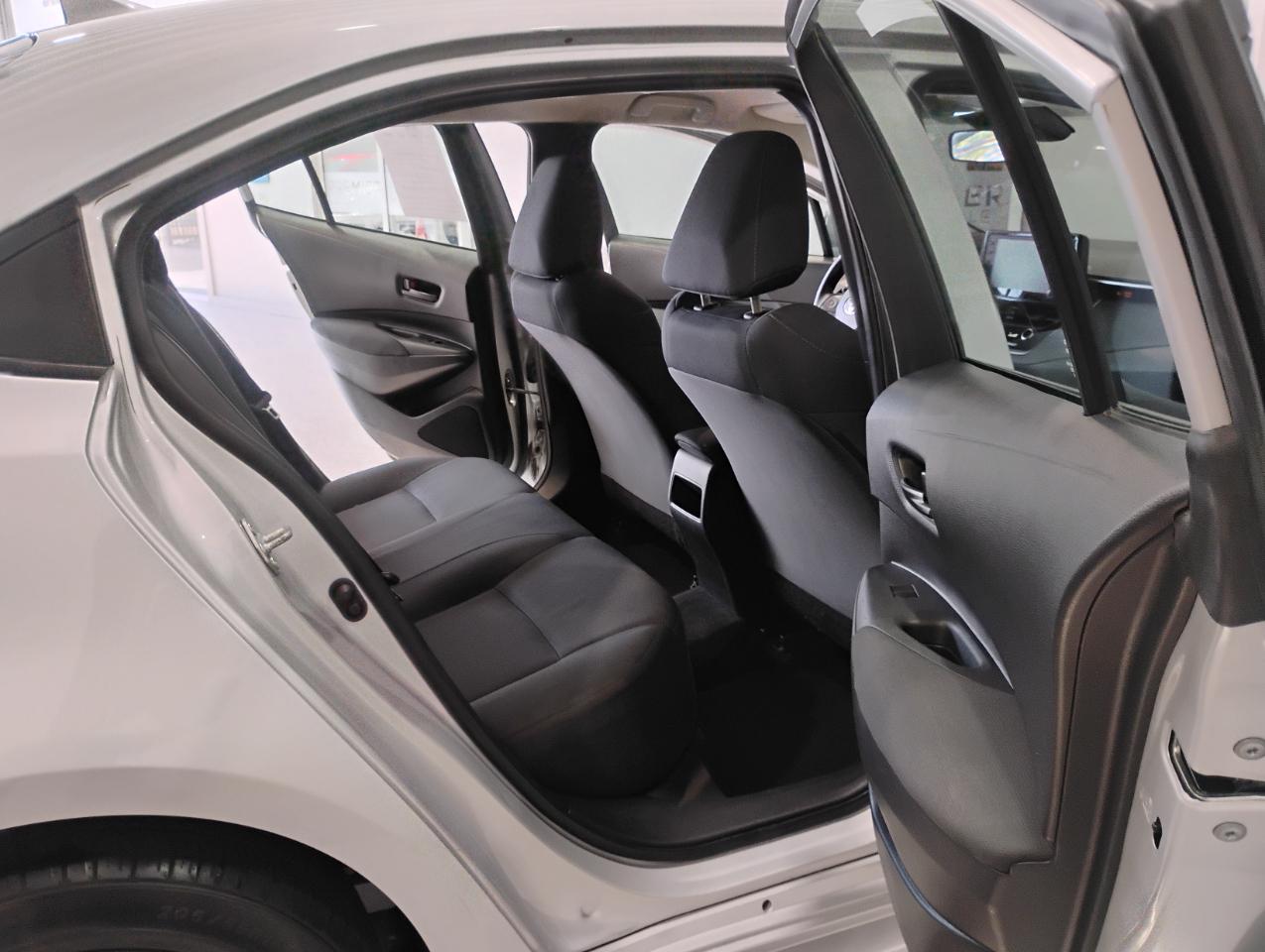 Toyota Corolla LE 2022