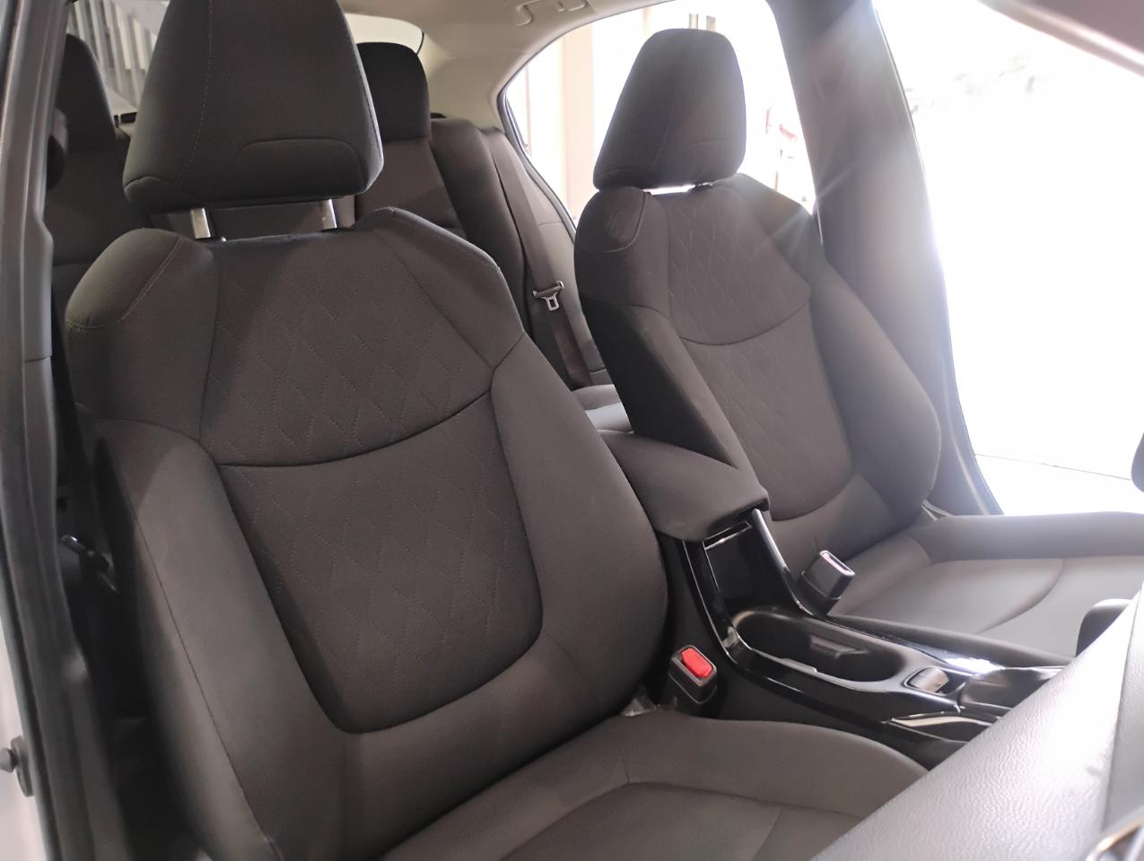 Toyota Corolla LE 2022