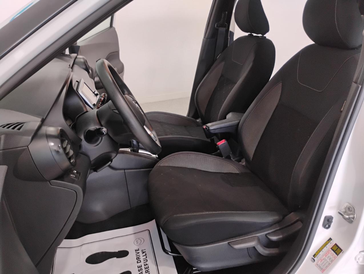 Nissan Kicks SV 2019