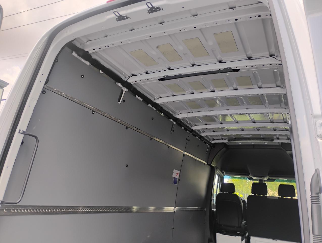 Mercedes-Benz Sprinter 2500 170-in. WB 2025