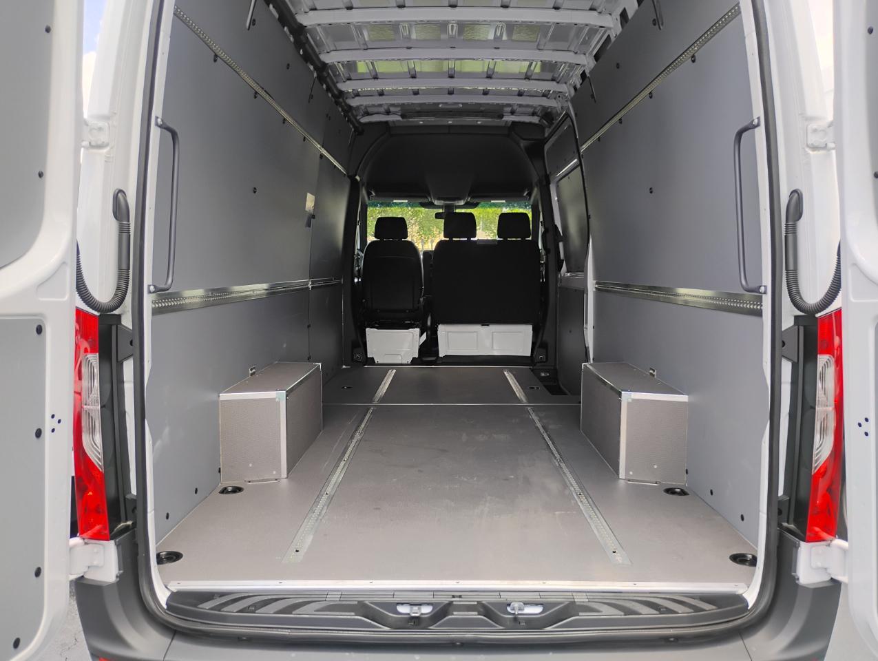 Mercedes-Benz Sprinter 2500 170-in. WB 2025