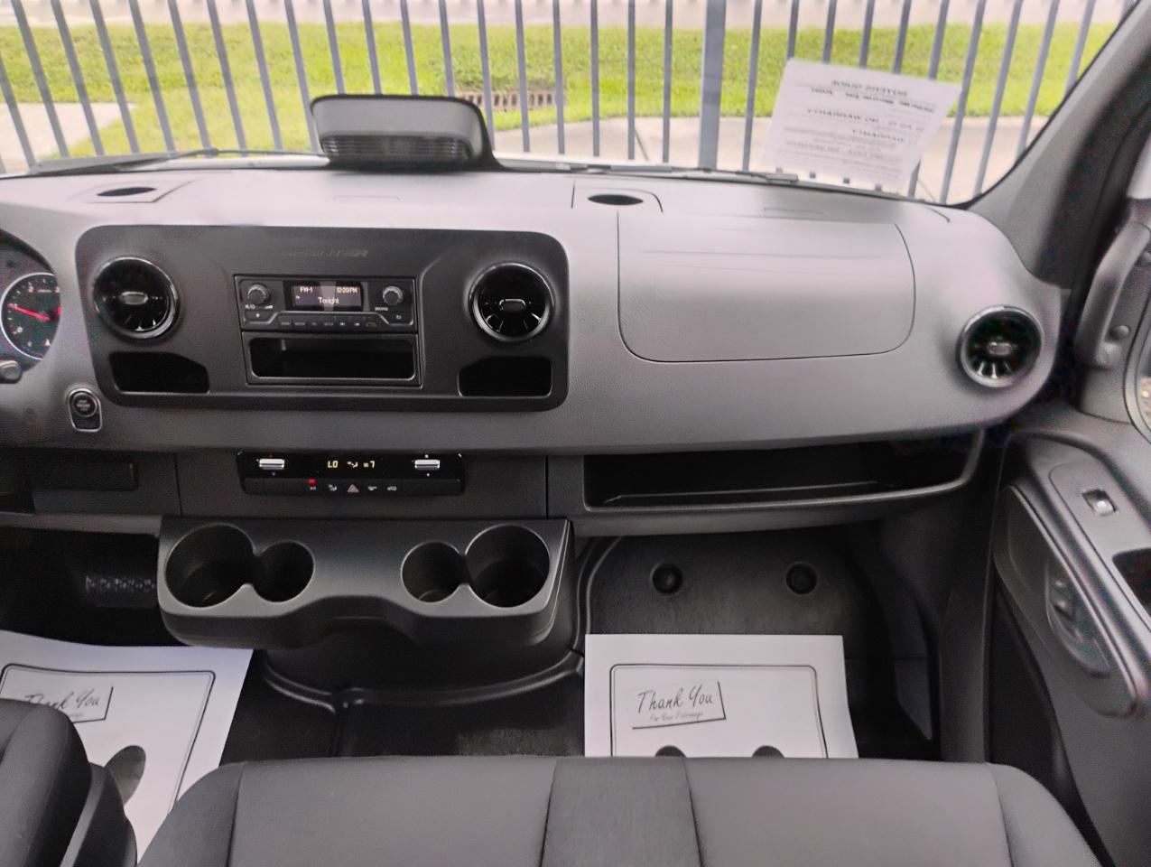 Mercedes-Benz Sprinter 2500 170-in. WB 2025