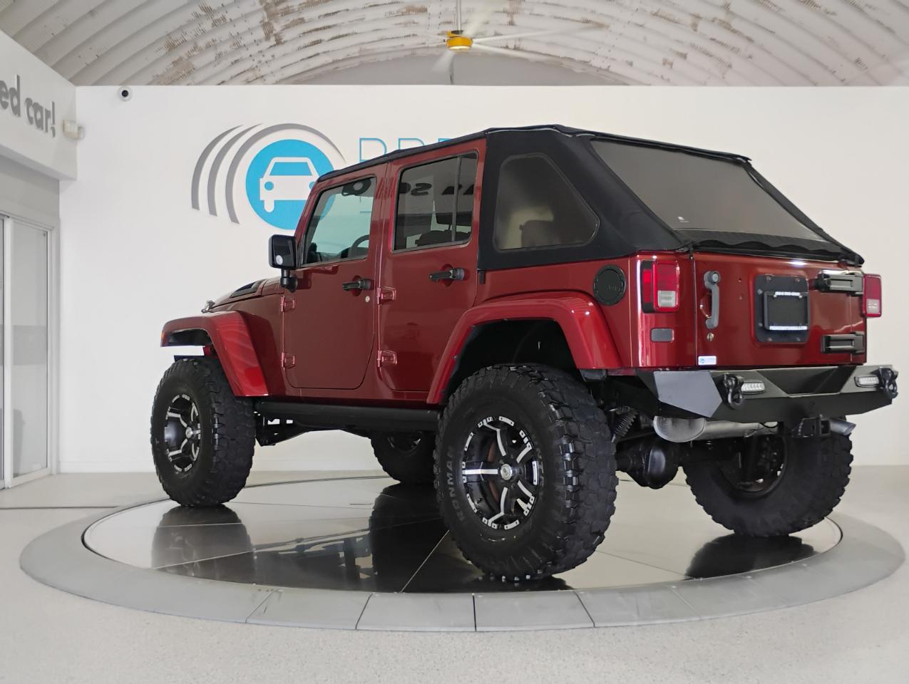 Jeep Wrangler Unlimited Sahara 2WD 2007