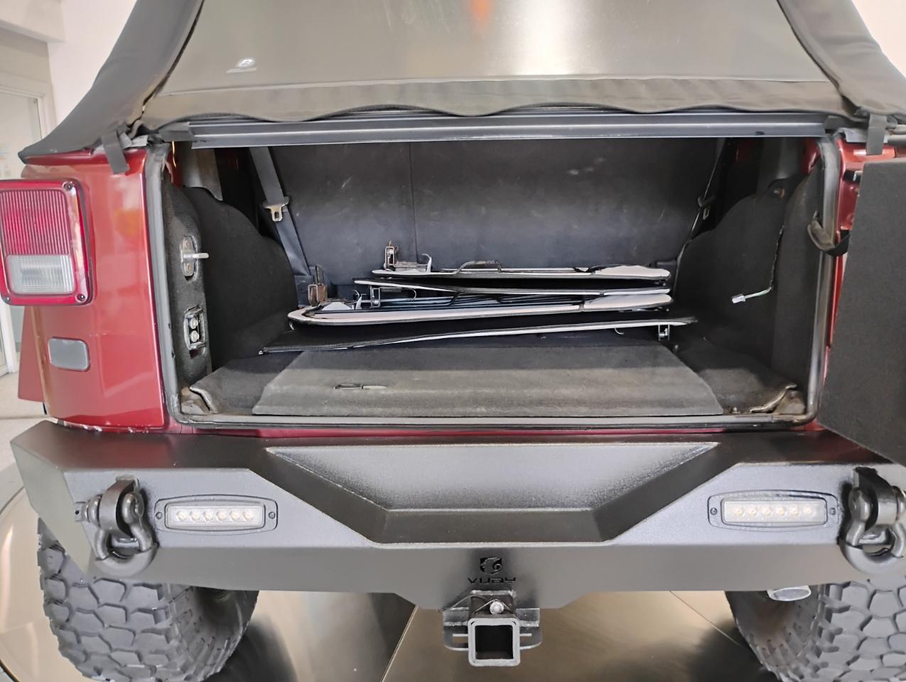 Jeep Wrangler Unlimited Sahara 2WD 2007