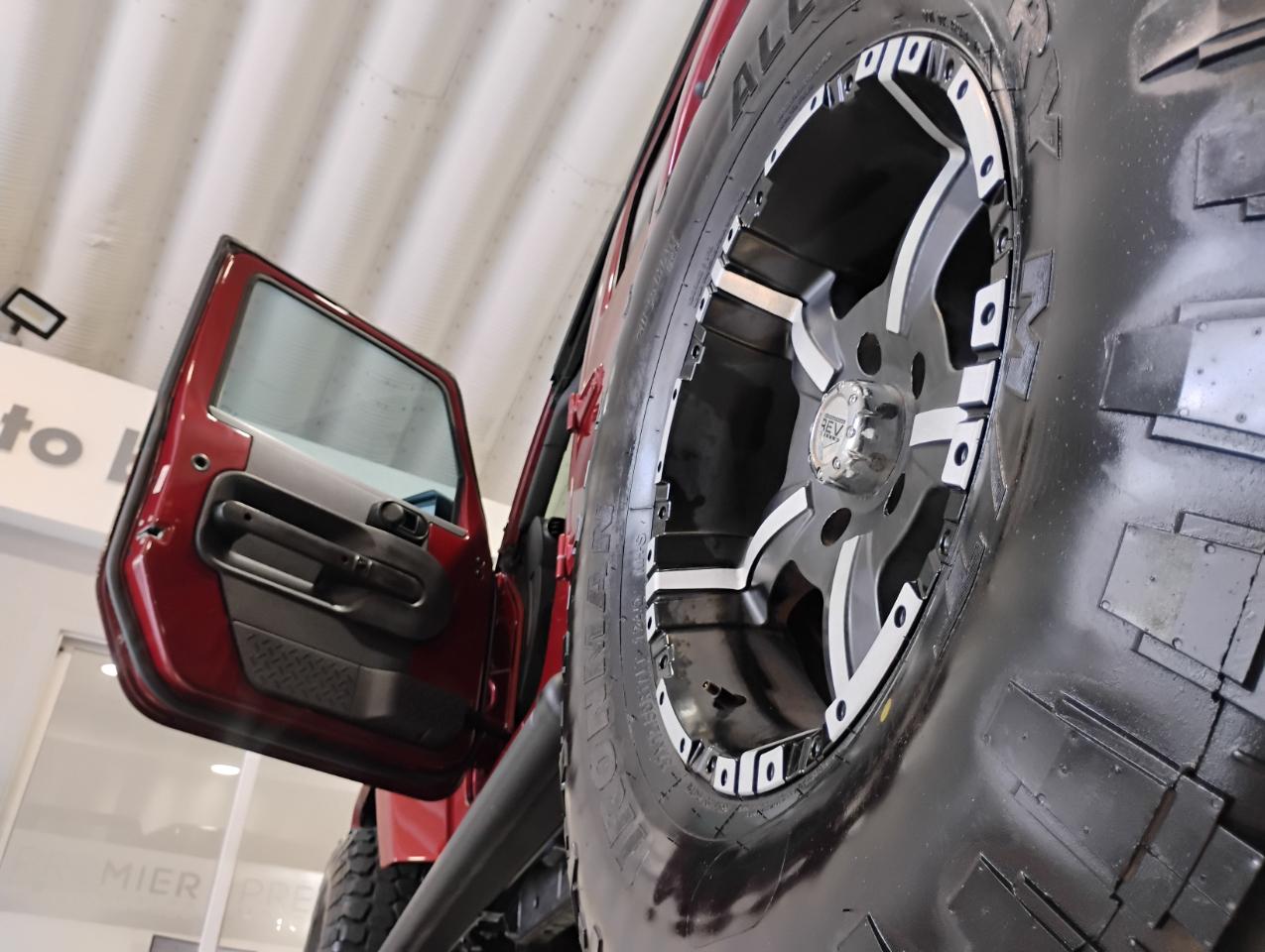 Jeep Wrangler Unlimited Sahara 2WD 2007