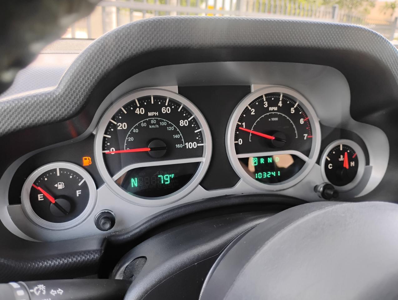 Jeep Wrangler Unlimited Sahara 2WD 2007