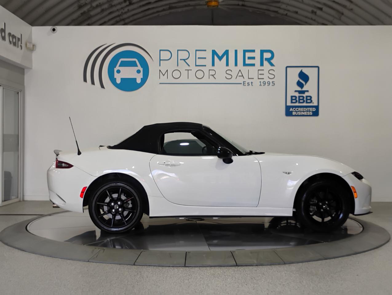 Mazda MX-5 Miata Sport 6AT 2021