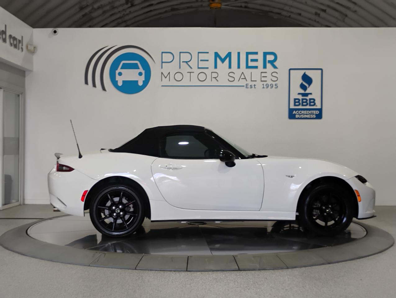 Mazda MX-5 Miata Sport 6AT 2021
