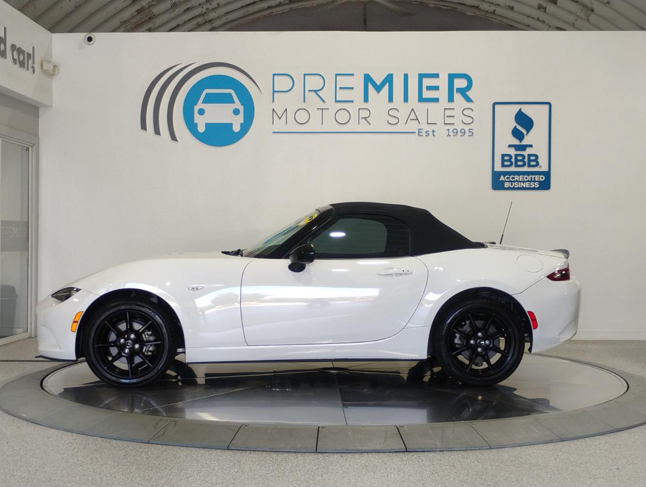 Mazda MX-5 Miata Sport 6AT 2021