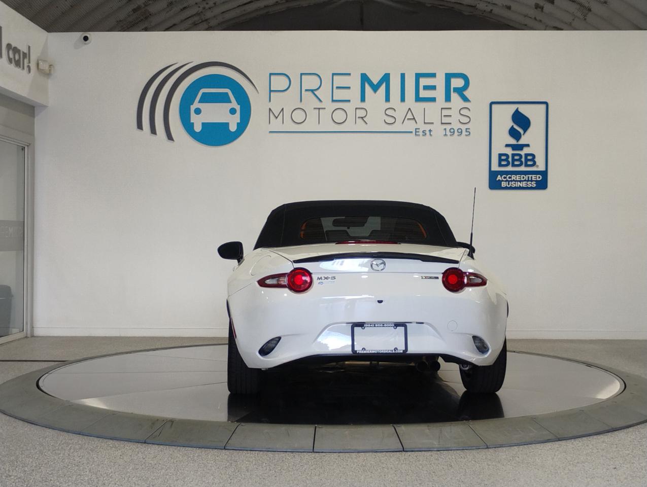 Mazda MX-5 Miata Sport 6AT 2021