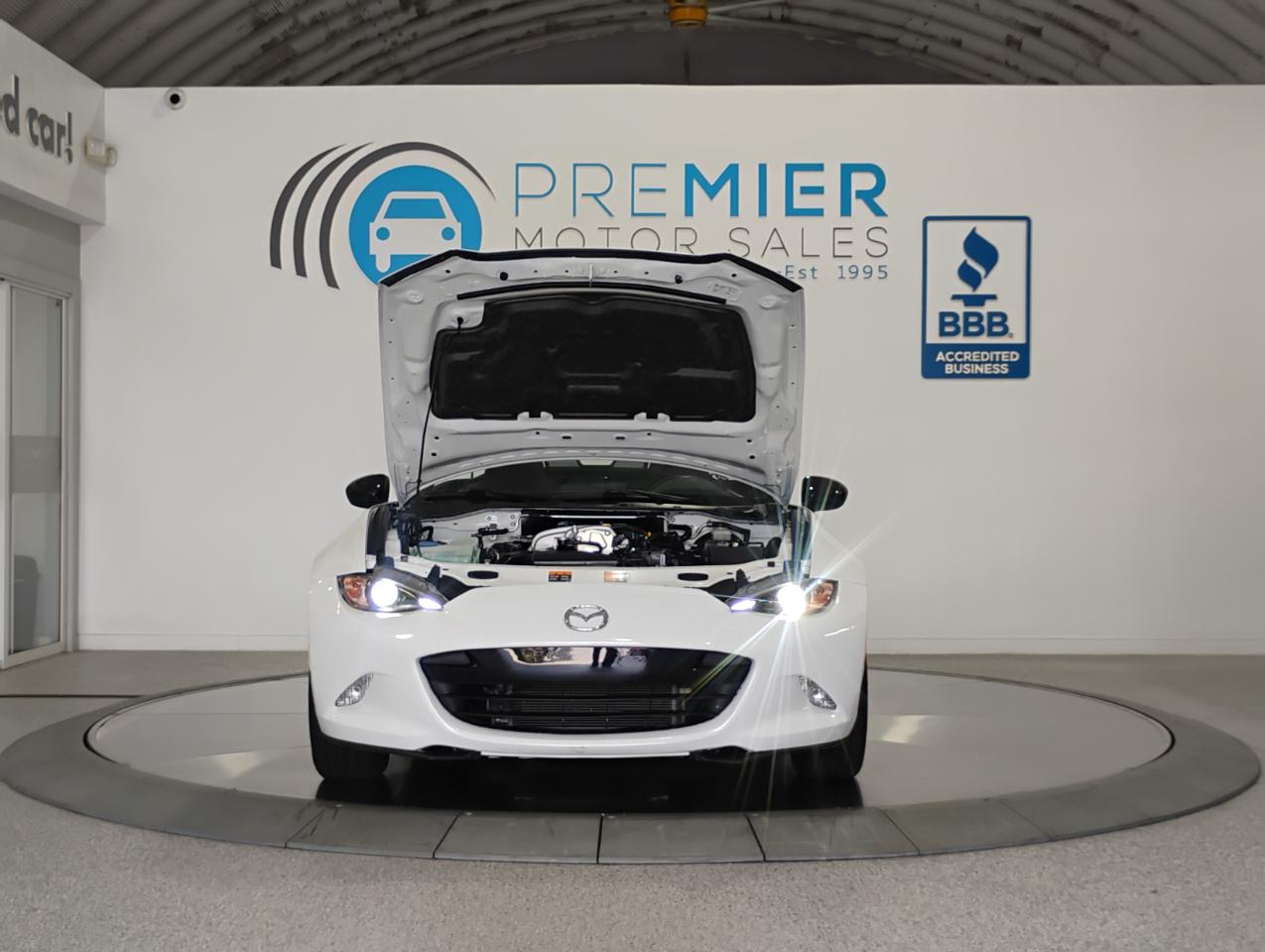 Mazda MX-5 Miata Sport 6AT 2021