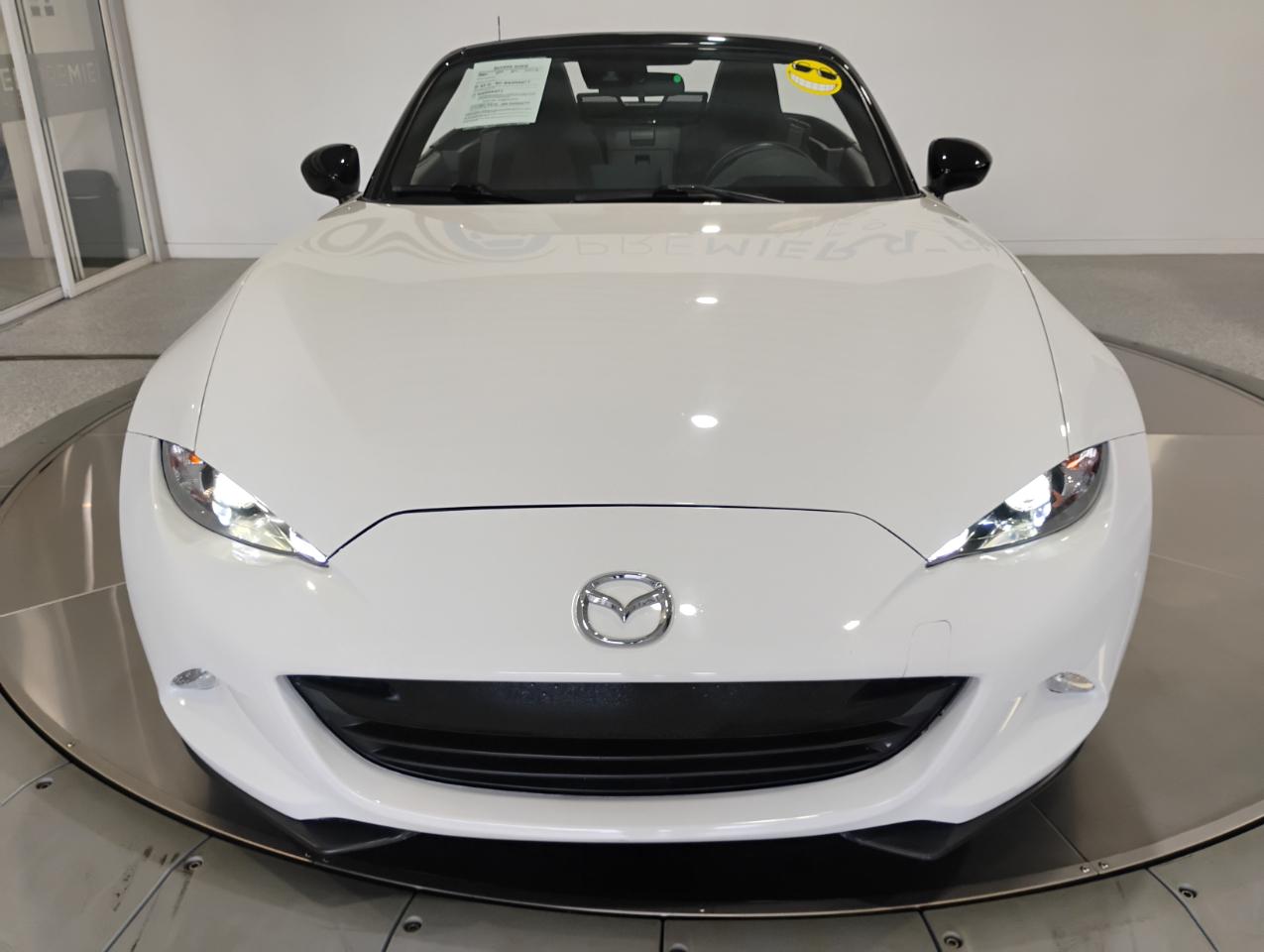 Mazda MX-5 Miata Sport 6AT 2021