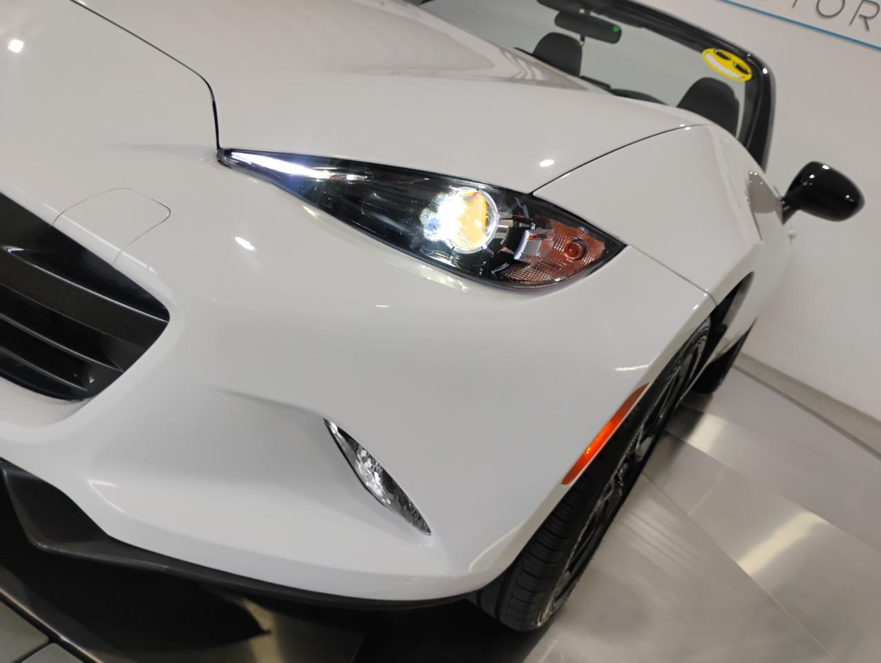 Mazda MX-5 Miata Sport 6AT 2021