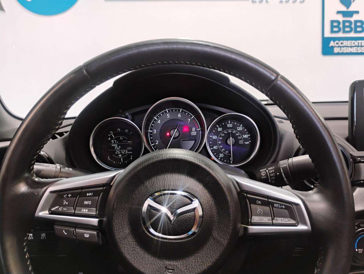 Mazda MX-5 Miata Sport 6AT 2021