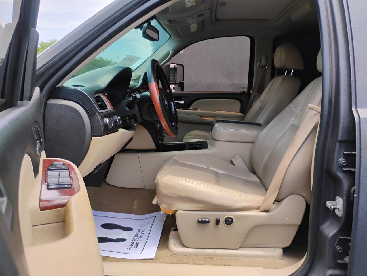Chevrolet Silverado 1500 LTZ Crew Cab 4WD 2008
