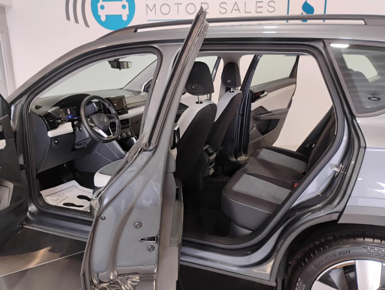 Volkswagen Taos S 4MOTION 2025