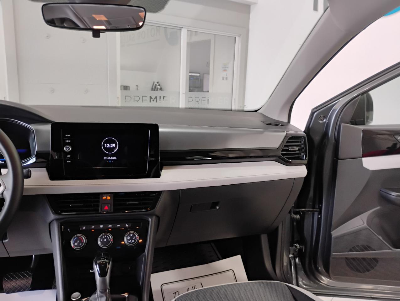 Volkswagen Taos S 4MOTION 2025
