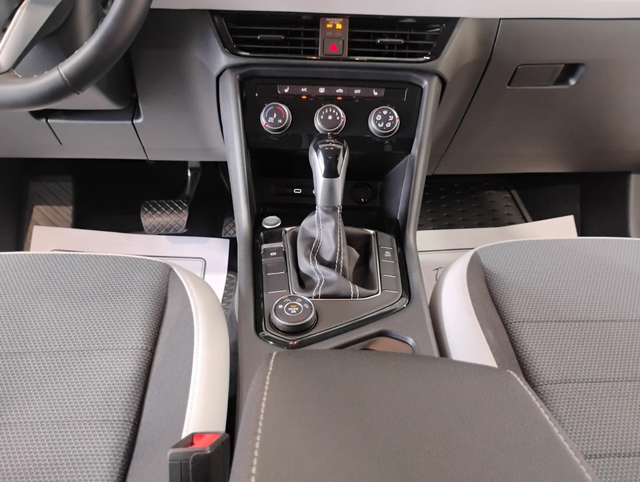 Volkswagen Taos S 4MOTION 2025
