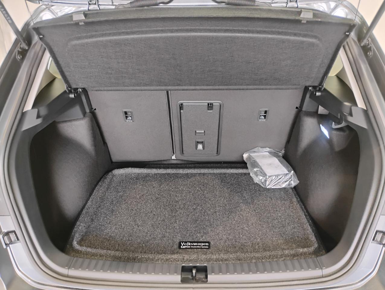 Volkswagen Taos S 4MOTION 2025
