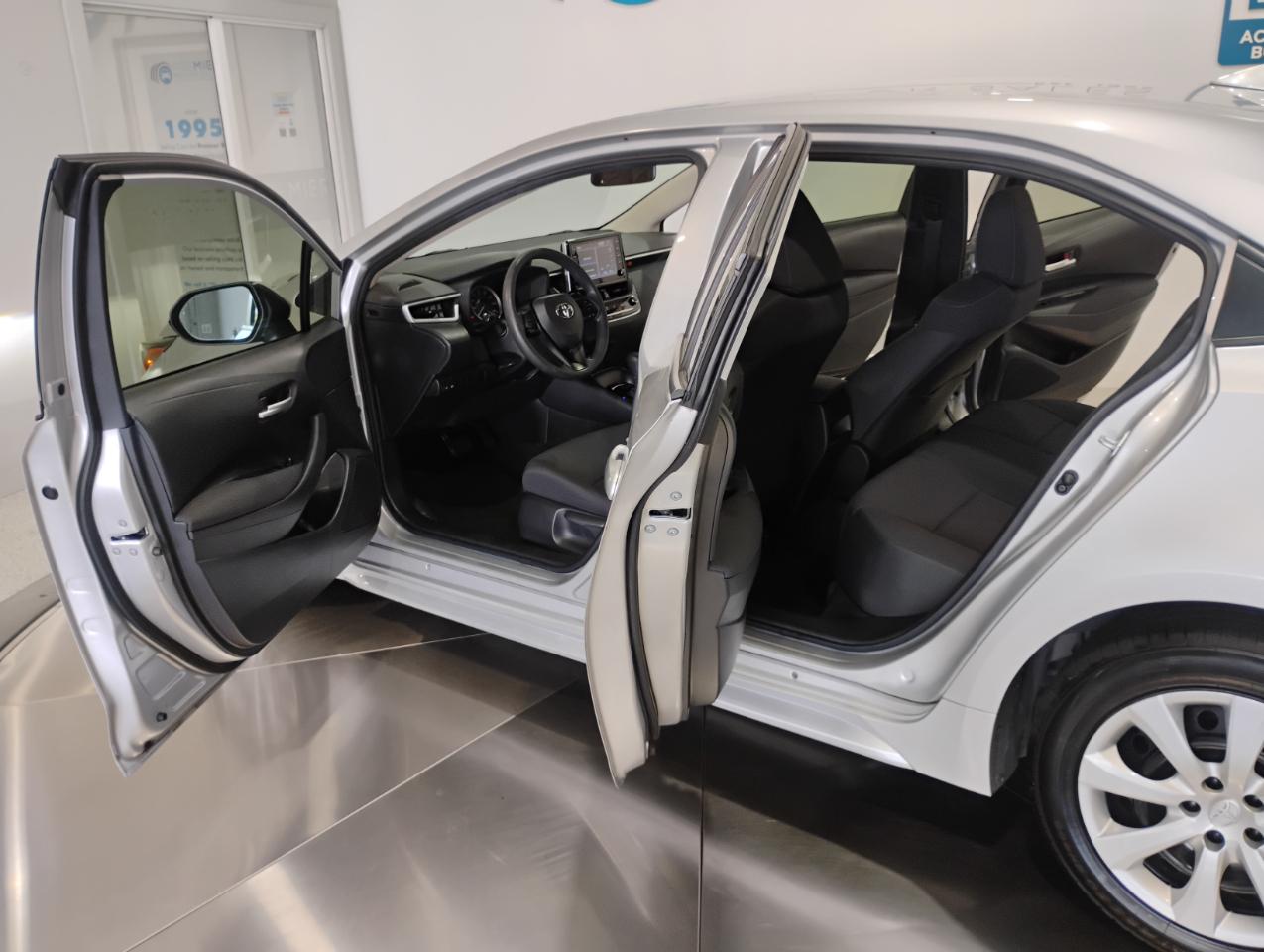 Toyota Corolla LE 2020