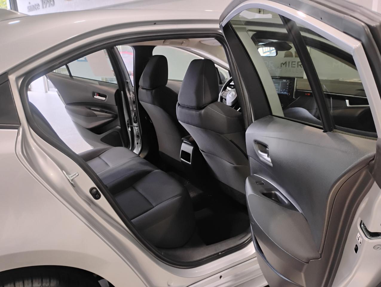 Toyota Corolla LE 2020