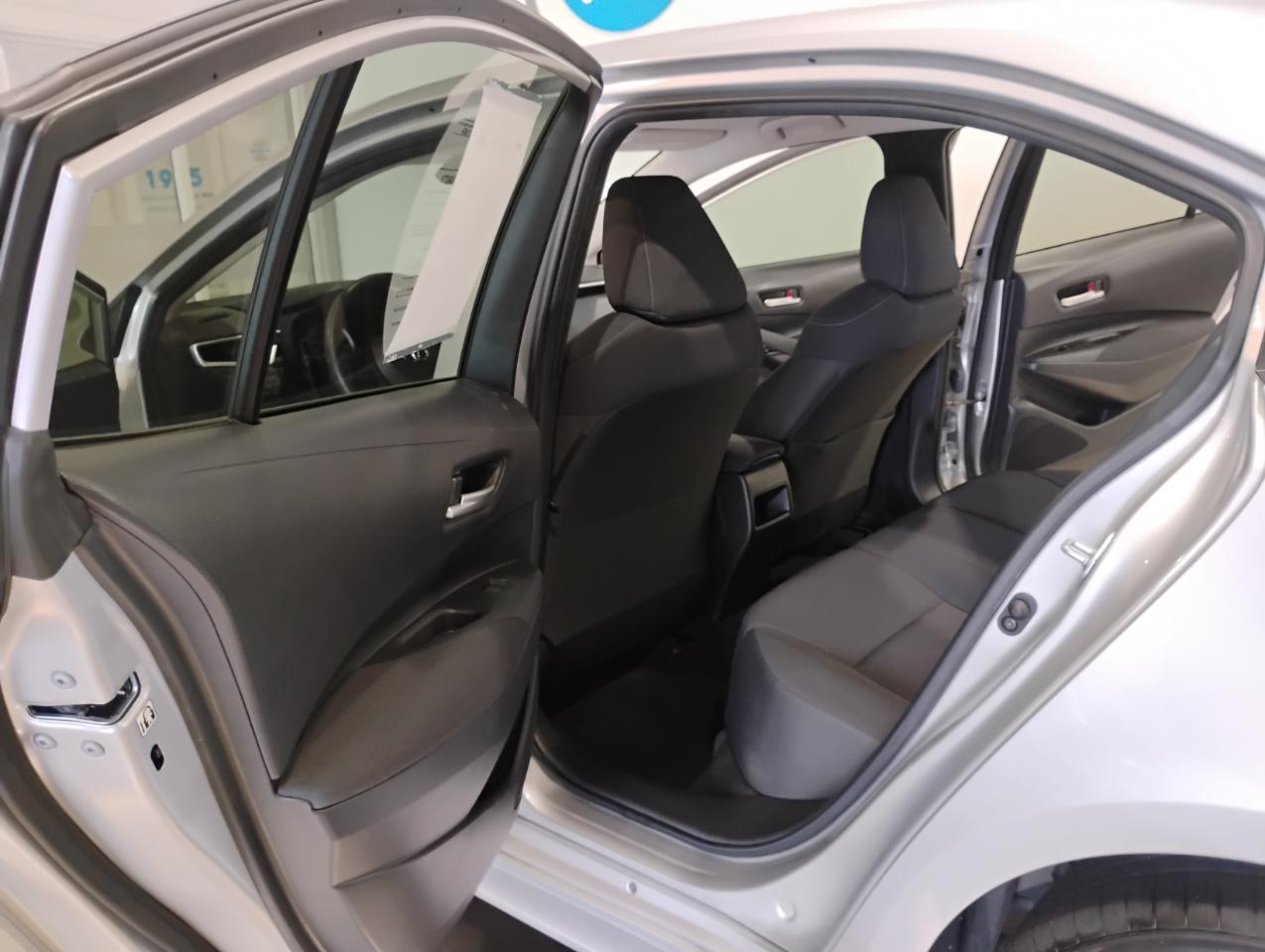 Toyota Corolla LE 2020