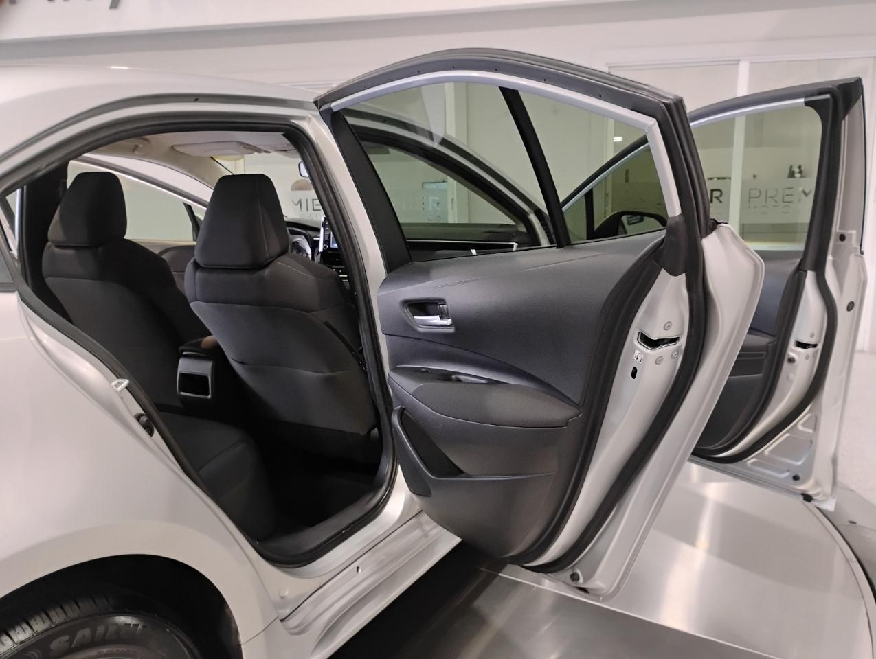 Toyota Corolla LE 2020