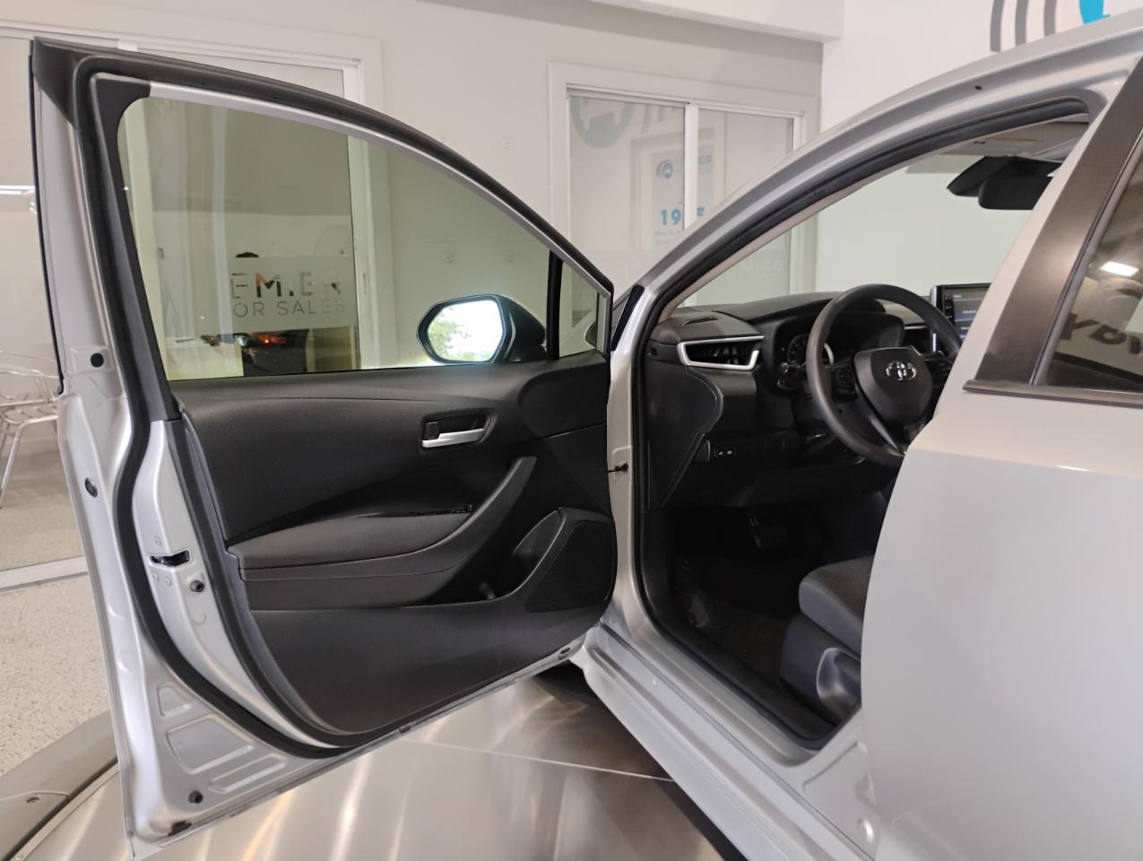 Toyota Corolla LE 2020