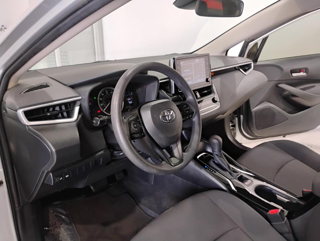 Toyota Corolla LE 2020
