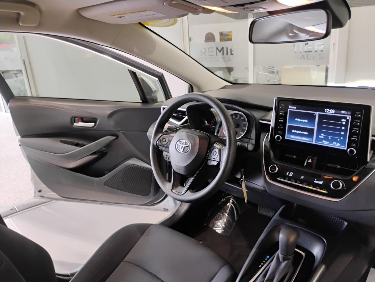Toyota Corolla LE 2020
