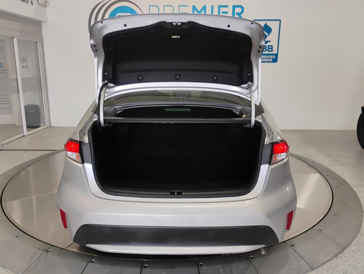 Toyota Corolla LE 2020