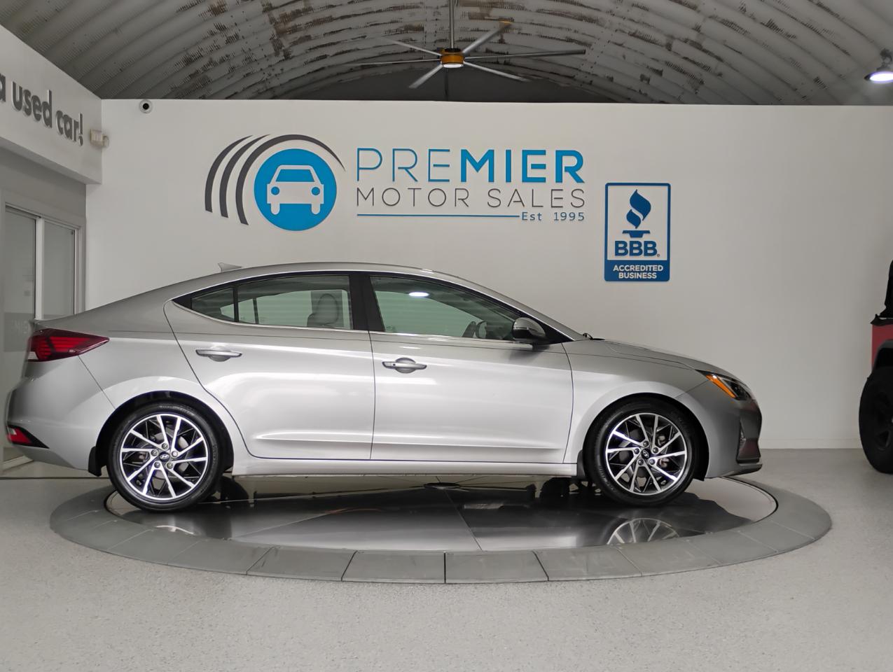 Hyundai Elantra Limited 2020